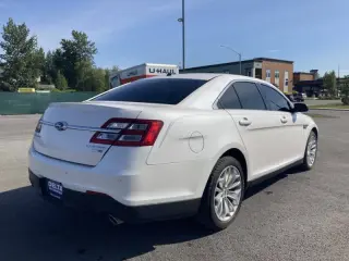 2018 Ford Taurus Limited