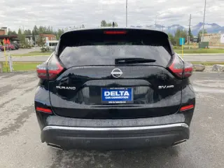 2023 Nissan Murano SV