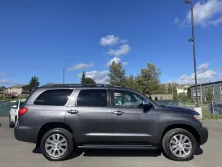 2014 Toyota Sequoia Platinum