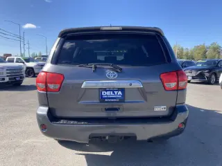 2014 Toyota Sequoia Platinum