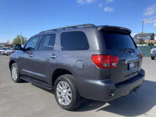 2014 Toyota Sequoia Platinum