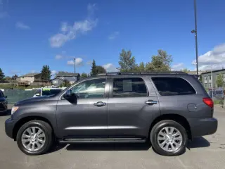 2014 Toyota Sequoia Platinum