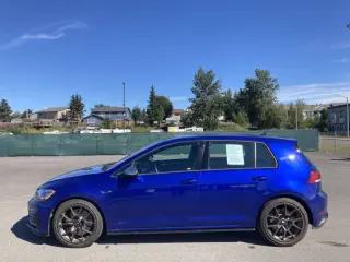 2019 Volkswagen Golf R 4Motion
