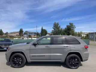 2022 Jeep Grand Cherokee WK Laredo E