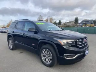 2017 GMC Acadia SLE-2