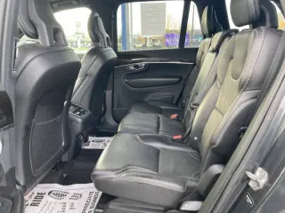 2017 Volvo XC90 T6 Momentum