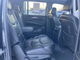 2016 Cadillac Escalade ESV Luxury Collection