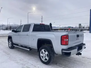 2015 GMC Sierra 2500HD Denali