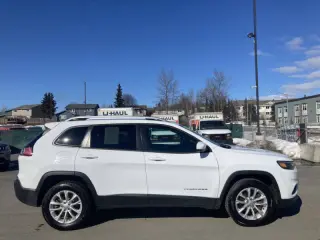 2020 Jeep Cherokee Latitude