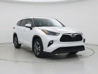 Toyota Highlander 2022 AWD XLE 4dr SUV