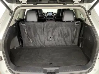 Toyota Highlander 2022 AWD XLE 4dr SUV
