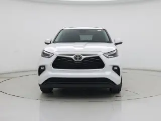 Toyota Highlander 2022 AWD XLE 4dr SUV
