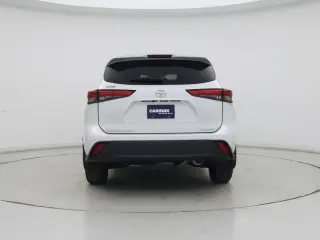 Toyota Highlander 2022 AWD XLE 4dr SUV