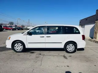 2015 Dodge Grand Caravan SE