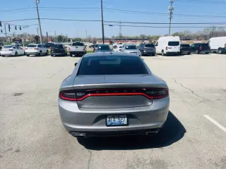 2015 Dodge Charger SE