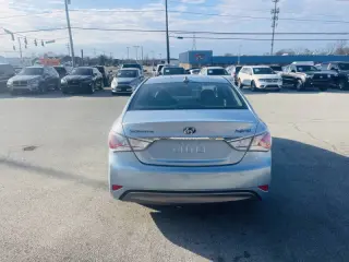 2013 Hyundai Sonata Hybrid