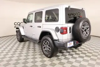 Jeep Wrangler 2024 4x4 Sahara 4dr SUV