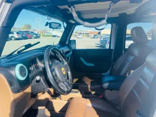 2011 Jeep Wrangler Unlimited Sahara