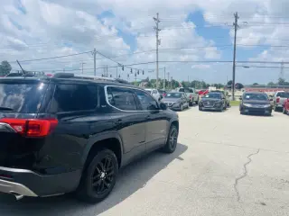 2018 GMC Acadia SLT-1