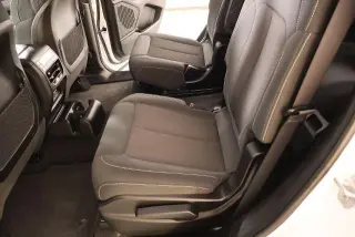 Jeep Grand Cherokee L 2025 4x2 Laredo 4dr SUV