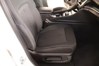 Jeep Grand Cherokee L 2025 4x2 Laredo 4dr SUV