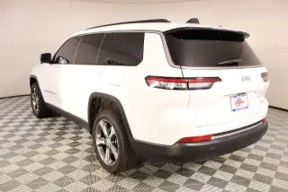 Jeep Grand Cherokee L 2025 4x2 Laredo 4dr SUV