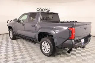Toyota Tacoma 2024 4x4 SR 4dr Double Cab 5.0 ft SB 8A