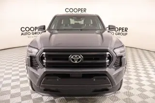 Toyota Tacoma 2024 4x4 SR 4dr Double Cab 5.0 ft SB 8A