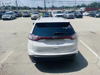 2018 Ford Edge SE