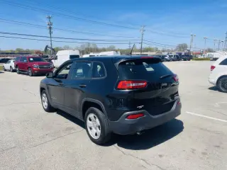 2014 Jeep Cherokee Sport