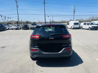 2014 Jeep Cherokee Sport