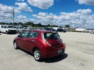 2013 Nissan LEAF SV