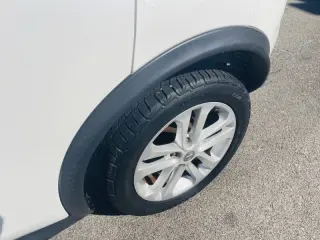 2013 Nissan JUKE S