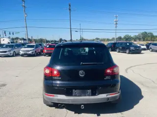 2010 Volkswagen Tiguan S 4Motion
