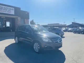 2010 Volkswagen Tiguan S 4Motion