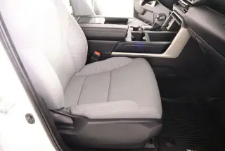 Toyota Tundra 2024 4x4 SR5 4dr CrewMax Cab Pickup SB
