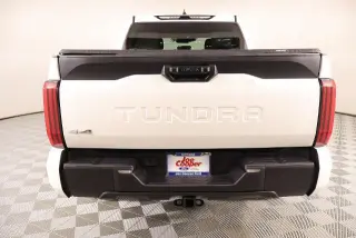 Toyota Tundra 2024 4x4 SR5 4dr CrewMax Cab Pickup SB