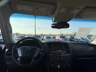 2017 Infiniti QX80
