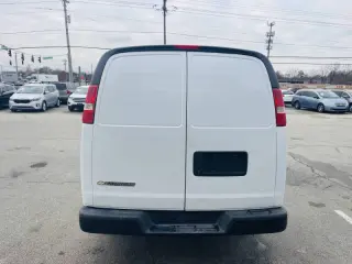 2017 Chevrolet Express 3500