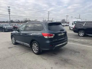 2014 Nissan Pathfinder SL