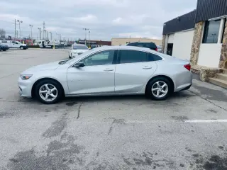 2017 Chevrolet Malibu LS