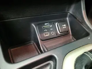 Jeep Cherokee 2015 Sport 4dr SUV