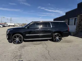 2015 Cadillac Escalade ESV Luxury