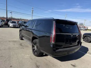 2015 Cadillac Escalade ESV Luxury