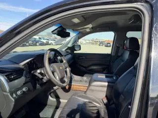 2015 Chevrolet Suburban LT