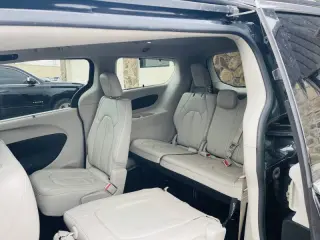 2017 Chrysler Pacifica Touring Plus
