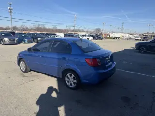 2010 Kia Rio LX
