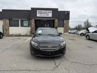 2013 Ford Taurus SEL