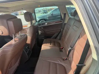 2012 Volkswagen Touareg VR6 Sport