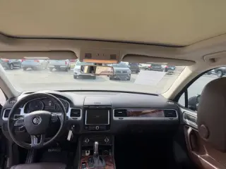 2012 Volkswagen Touareg VR6 Sport